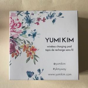 Yumi Kim wireless charging pad